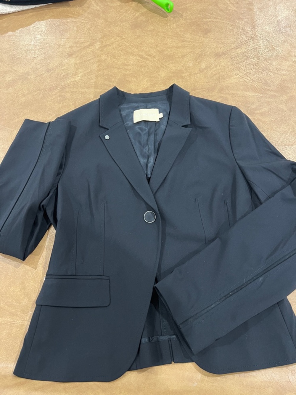 Women's Black Single-Button Tailored Blazer